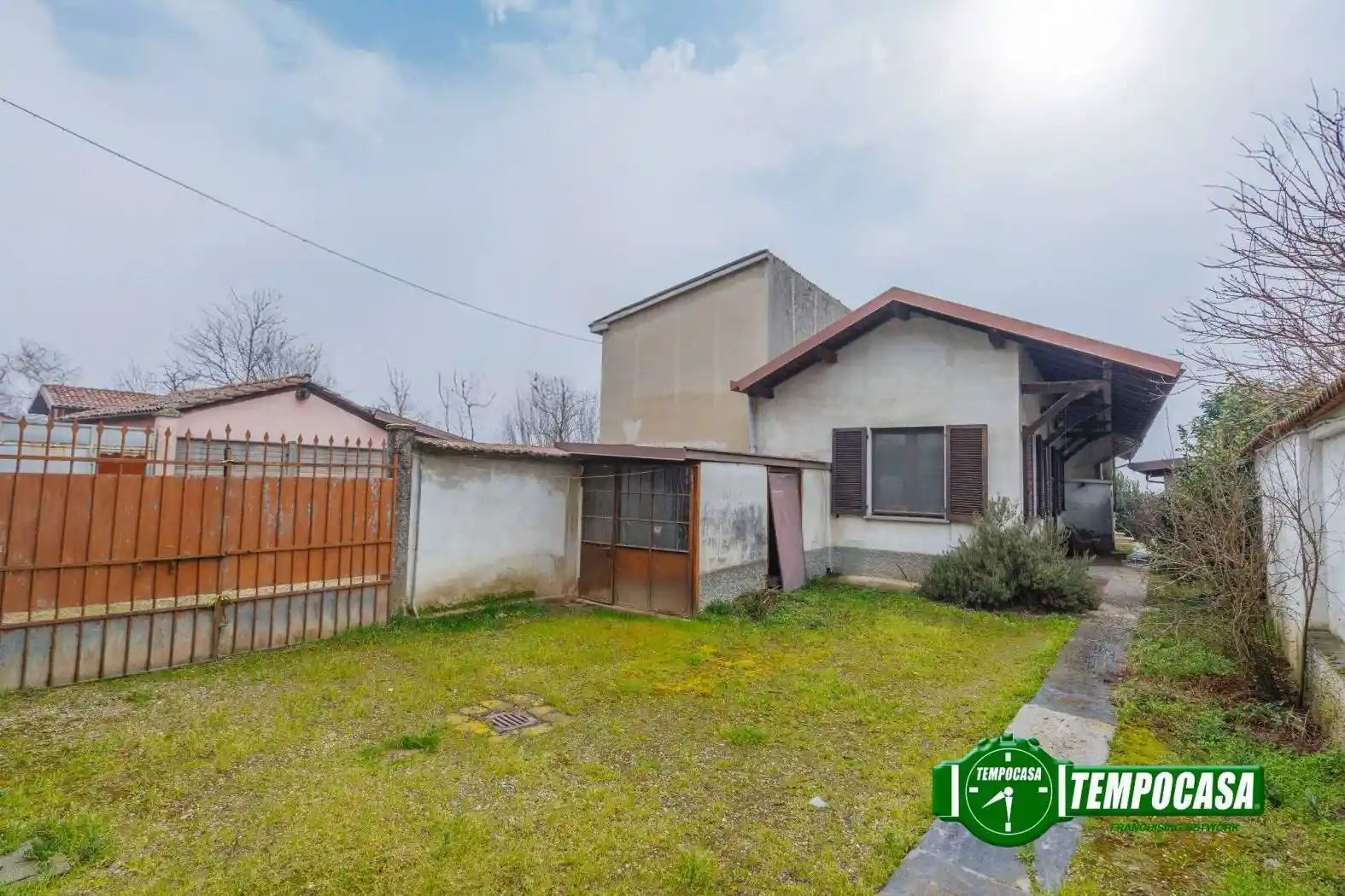 Casa indipendente in vendita a Cava Manara