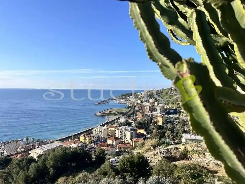 Rustico - Casale in vendita a Bordighera