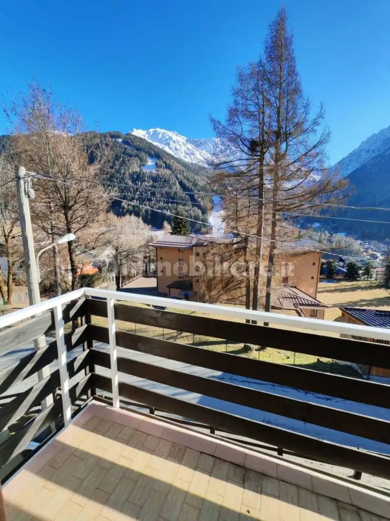 Appartamento in affitto a Temù