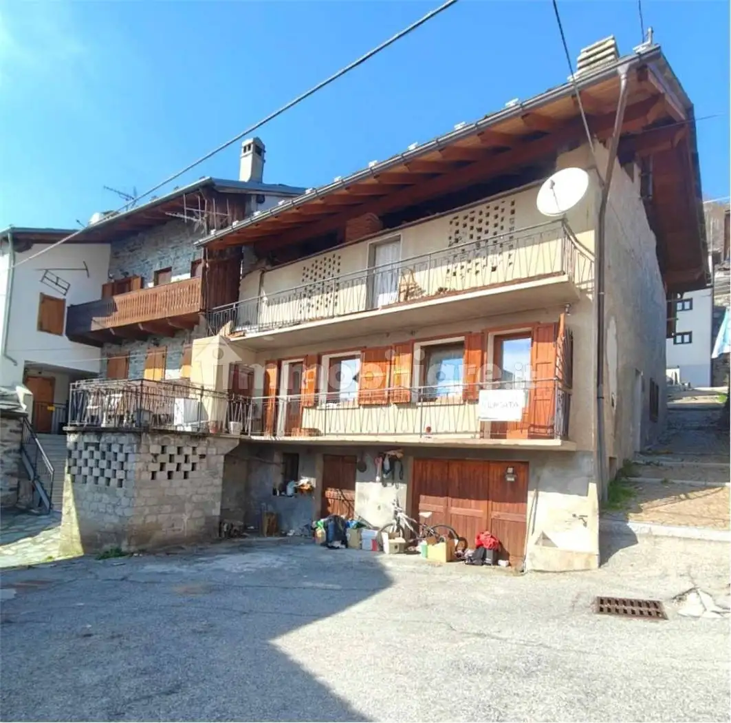 Terratetto unifamiliare frazione Chatagnaire, Challand-Saint-Victor - foto 5