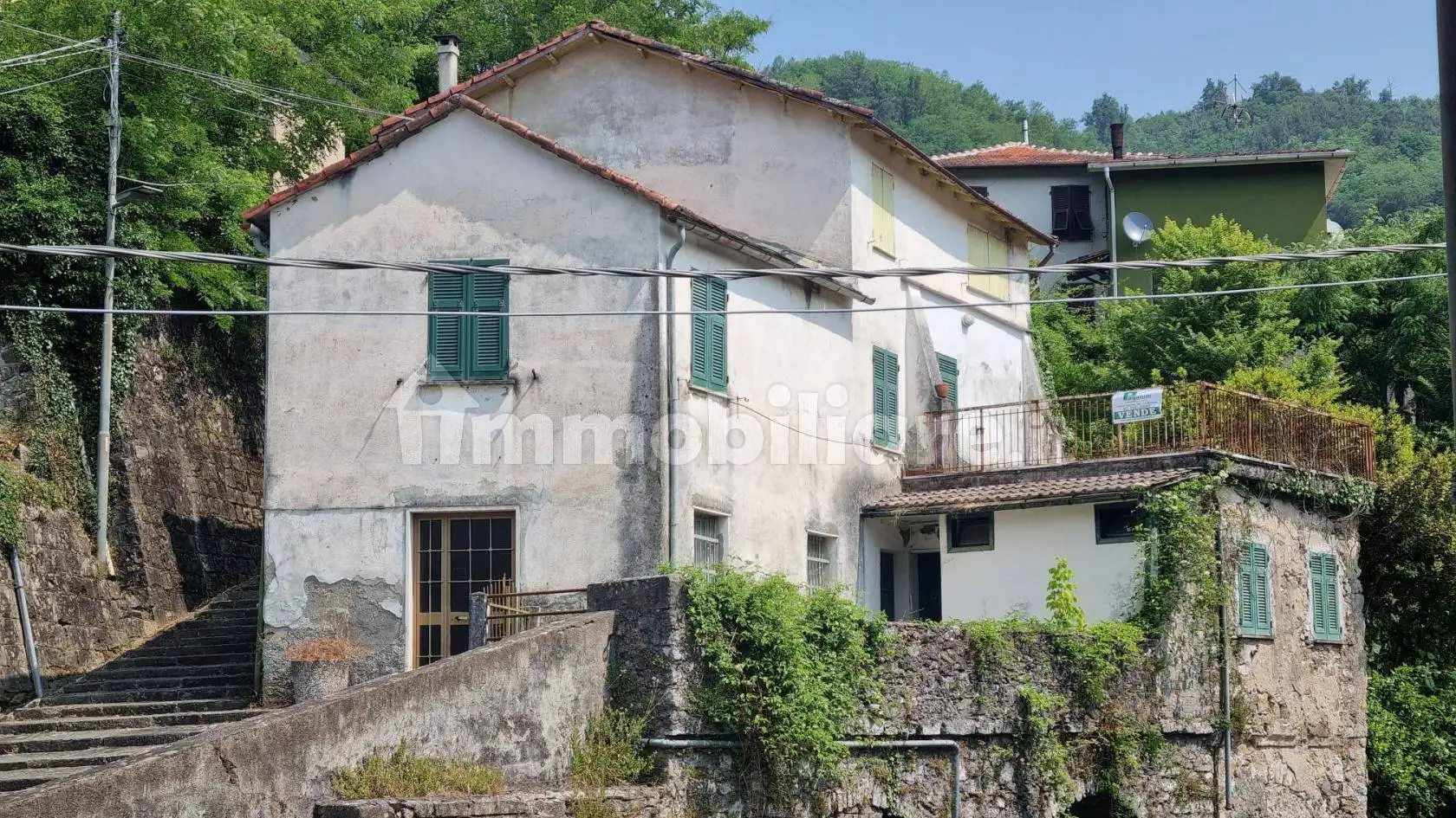 Villa in vendita a Carrodano