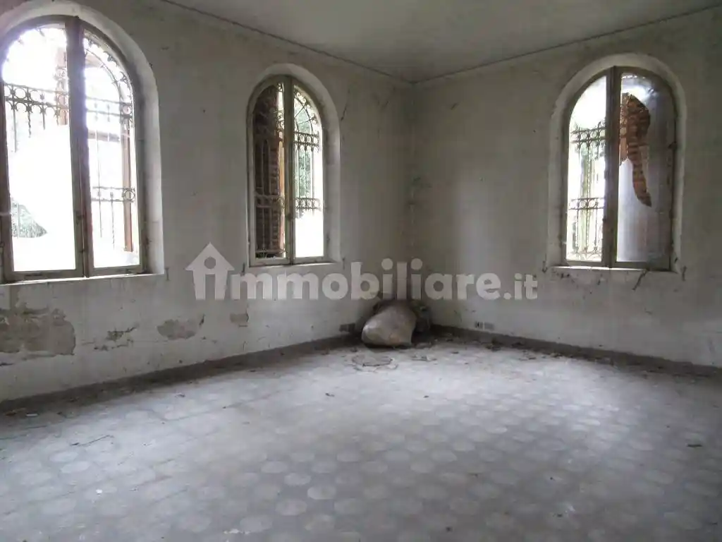 Villa plurifamiliare, da ristrutturare, 470 m², Vaciglio, Modena - foto 5