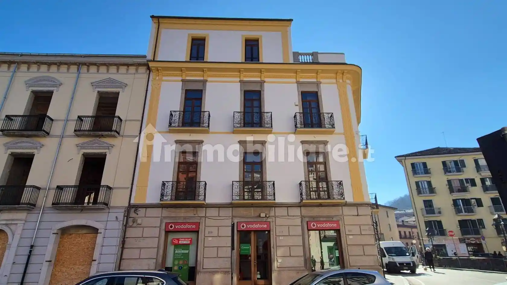 Palazzo - Edificio in Vendita - foto 2