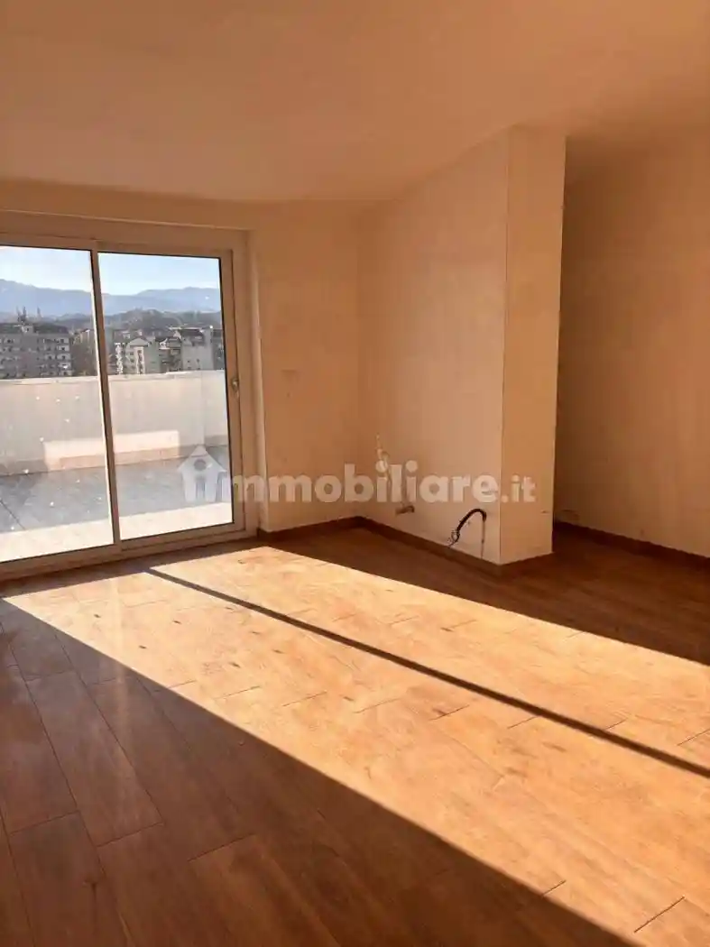 Quadrilocale viale Giacomo Mancini, Mancini, Cosenza - foto 5