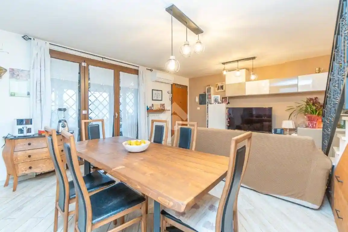 Villa a schiera via Giuseppe Antonio Borgese, Infernetto, Roma - foto 5