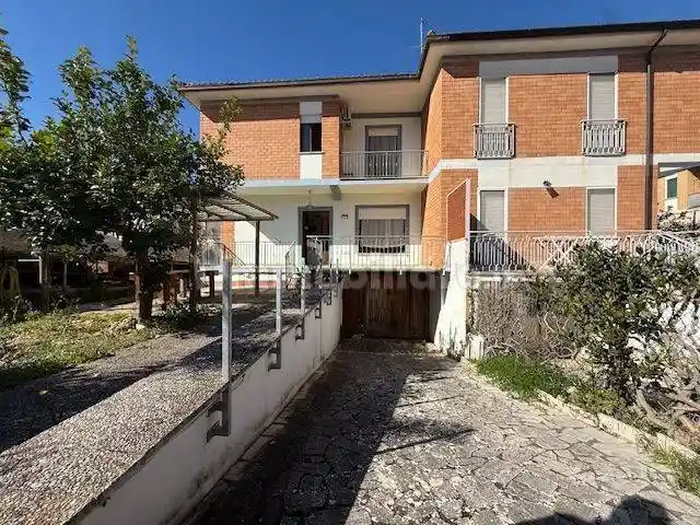 Villa in vendita a Sabaudia