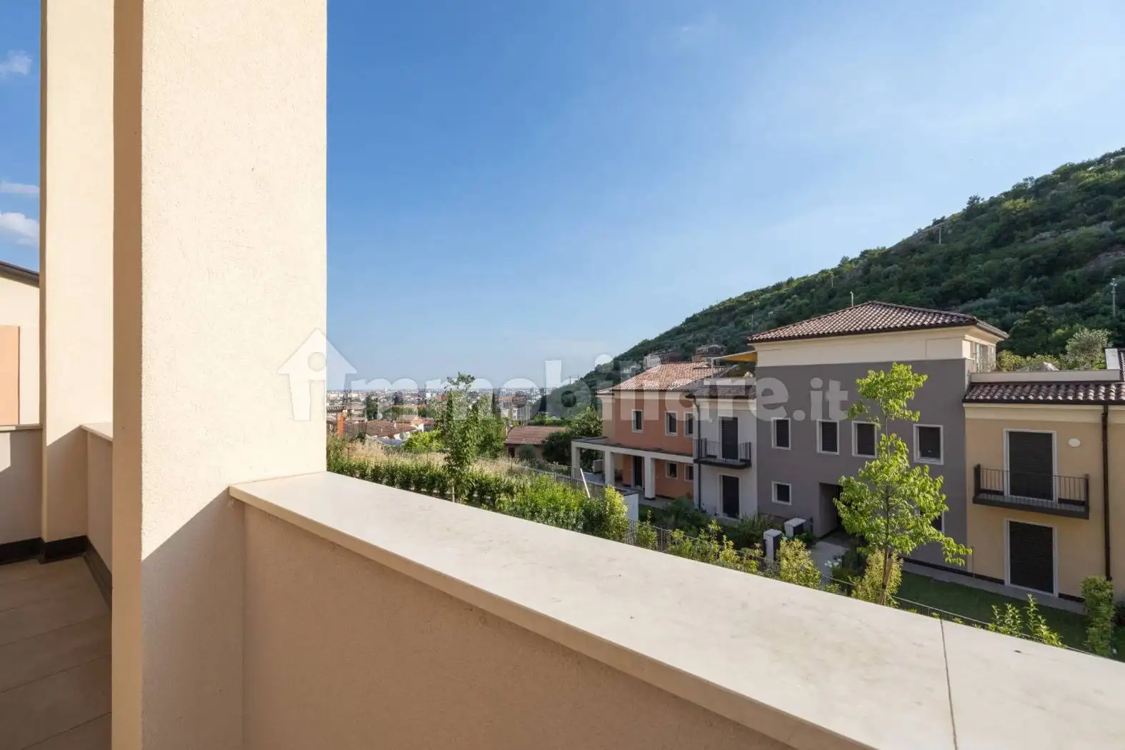 Villetta a schiera in vendita a Verona