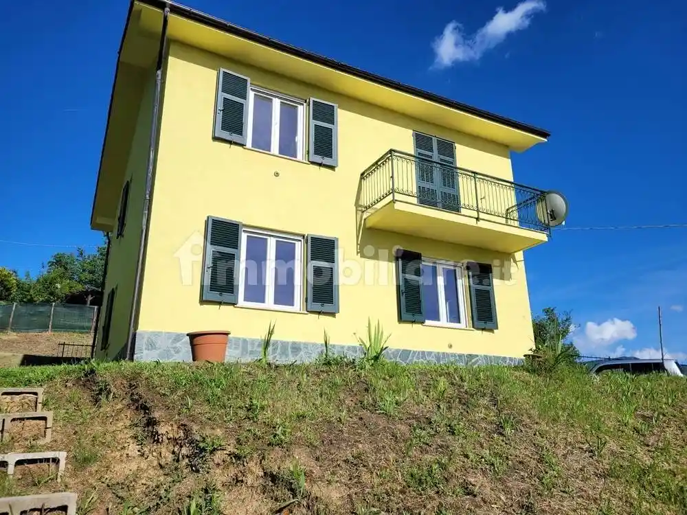 Villa in vendita a Sassello