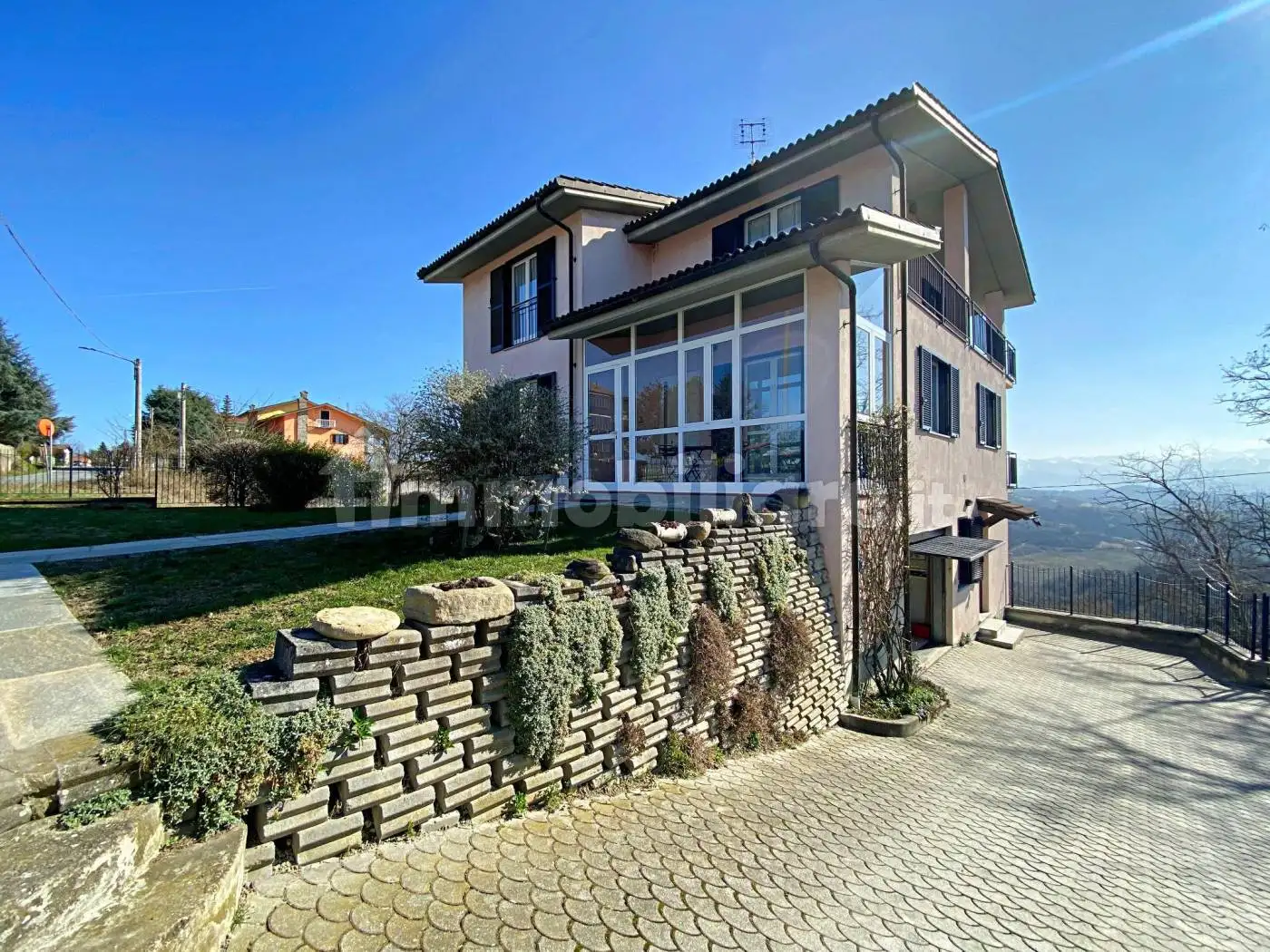 Villa in vendita a Murazzano