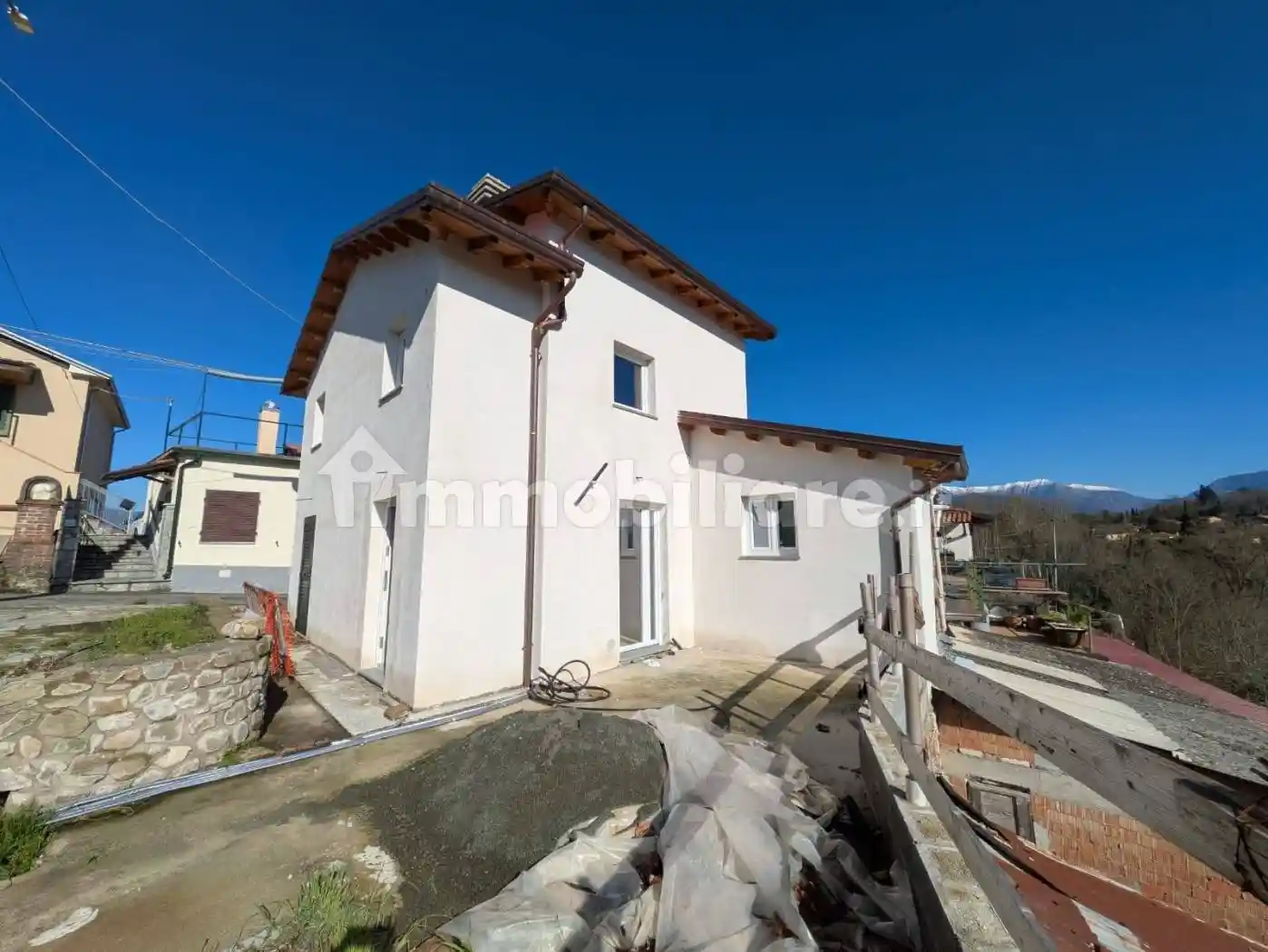 Casa indipendente in vendita a Aulla