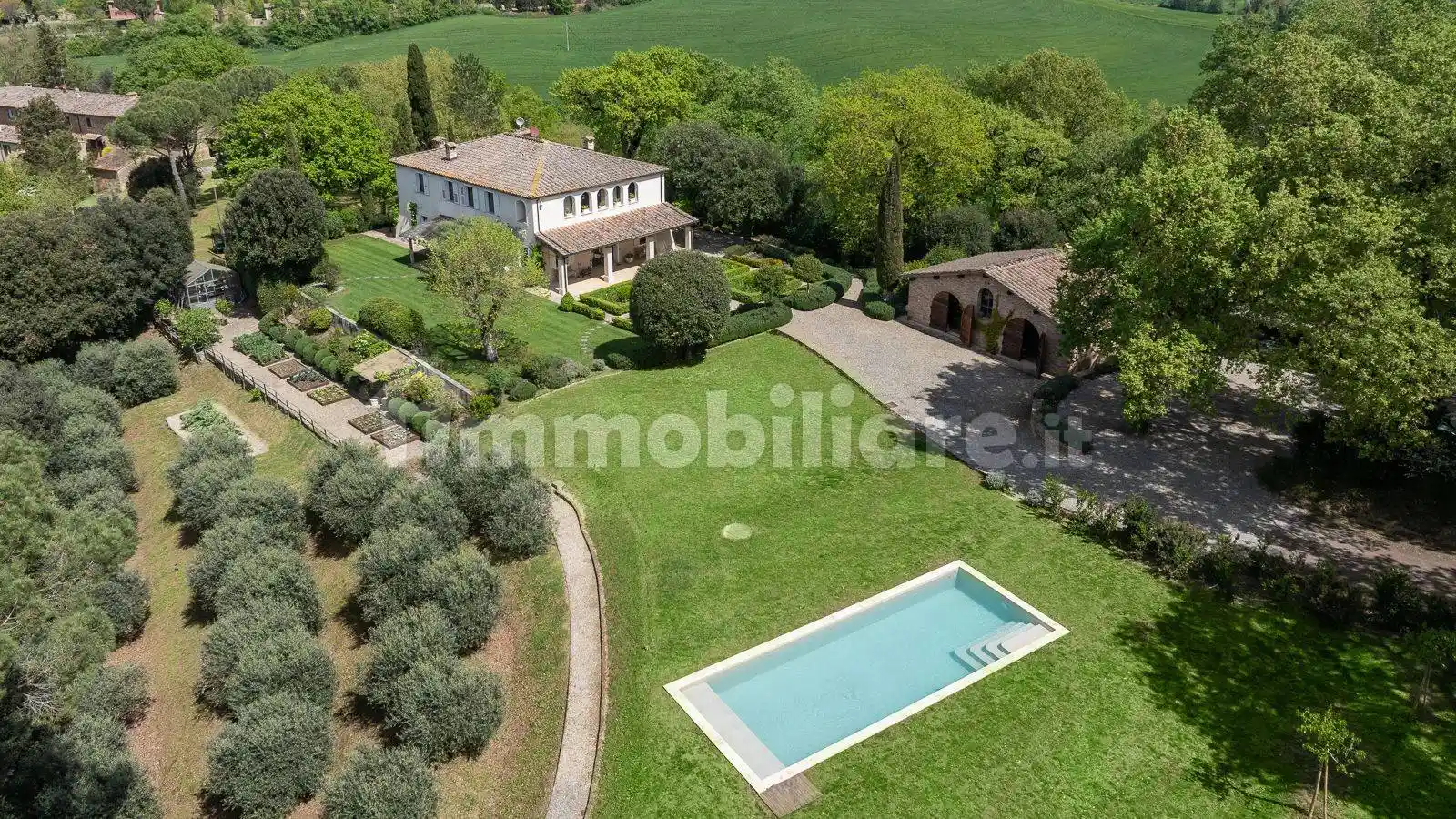 Villa in vendita a Buonconvento