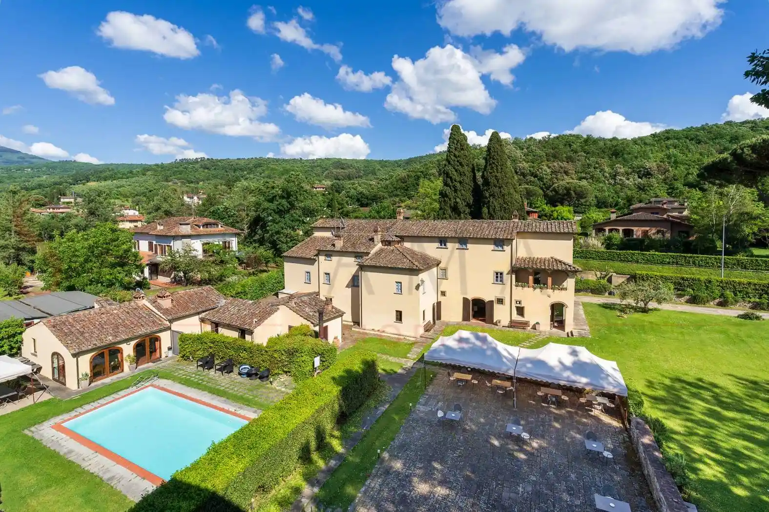 Villa in vendita a Arezzo