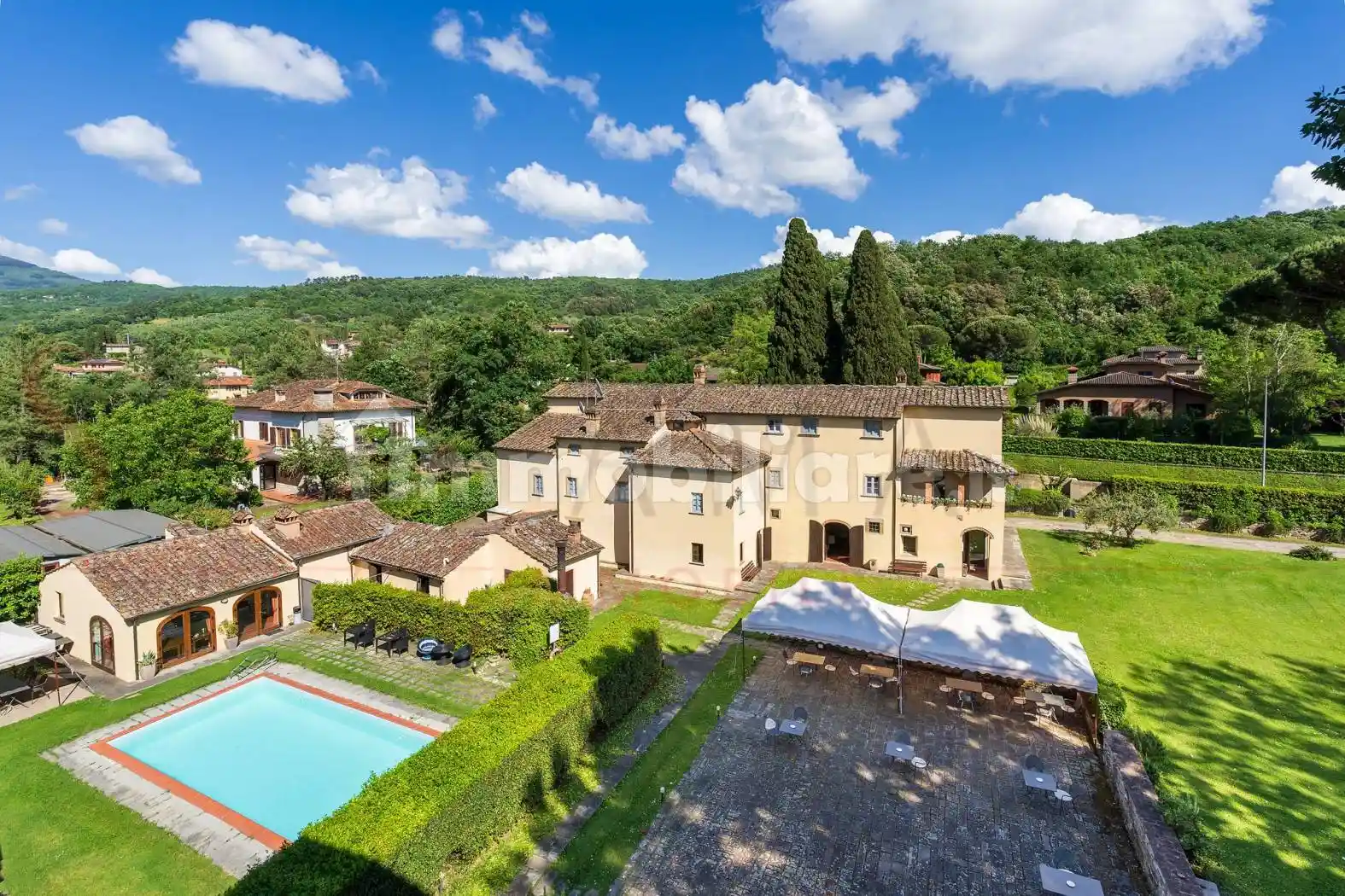 Villa in vendita a Arezzo