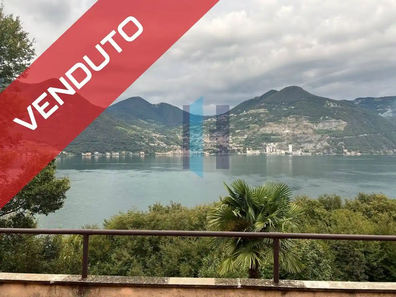 Appartamento in vendita a Monte Isola