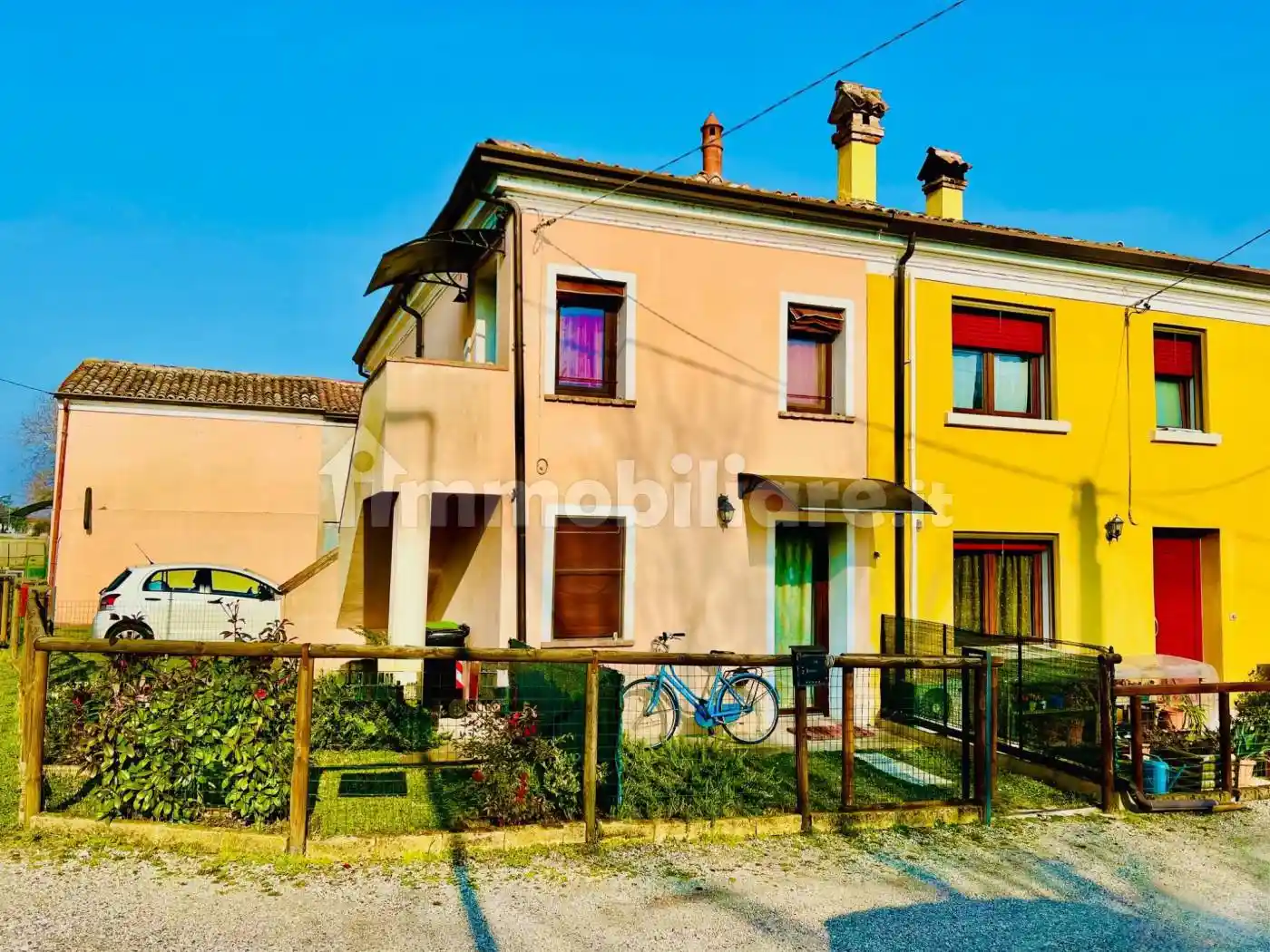 Villa in vendita a Stienta