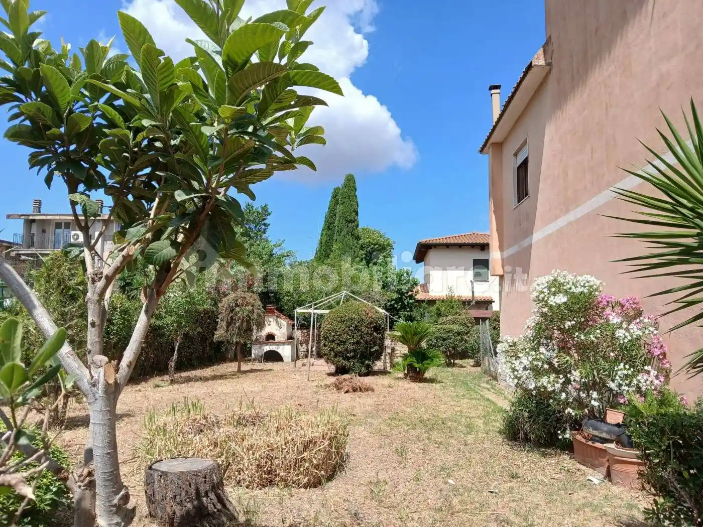 Palazzo - Edificio in Vendita - foto 2