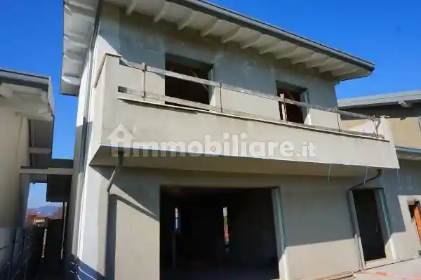 Villa in vendita a Chignolo d'Isola
