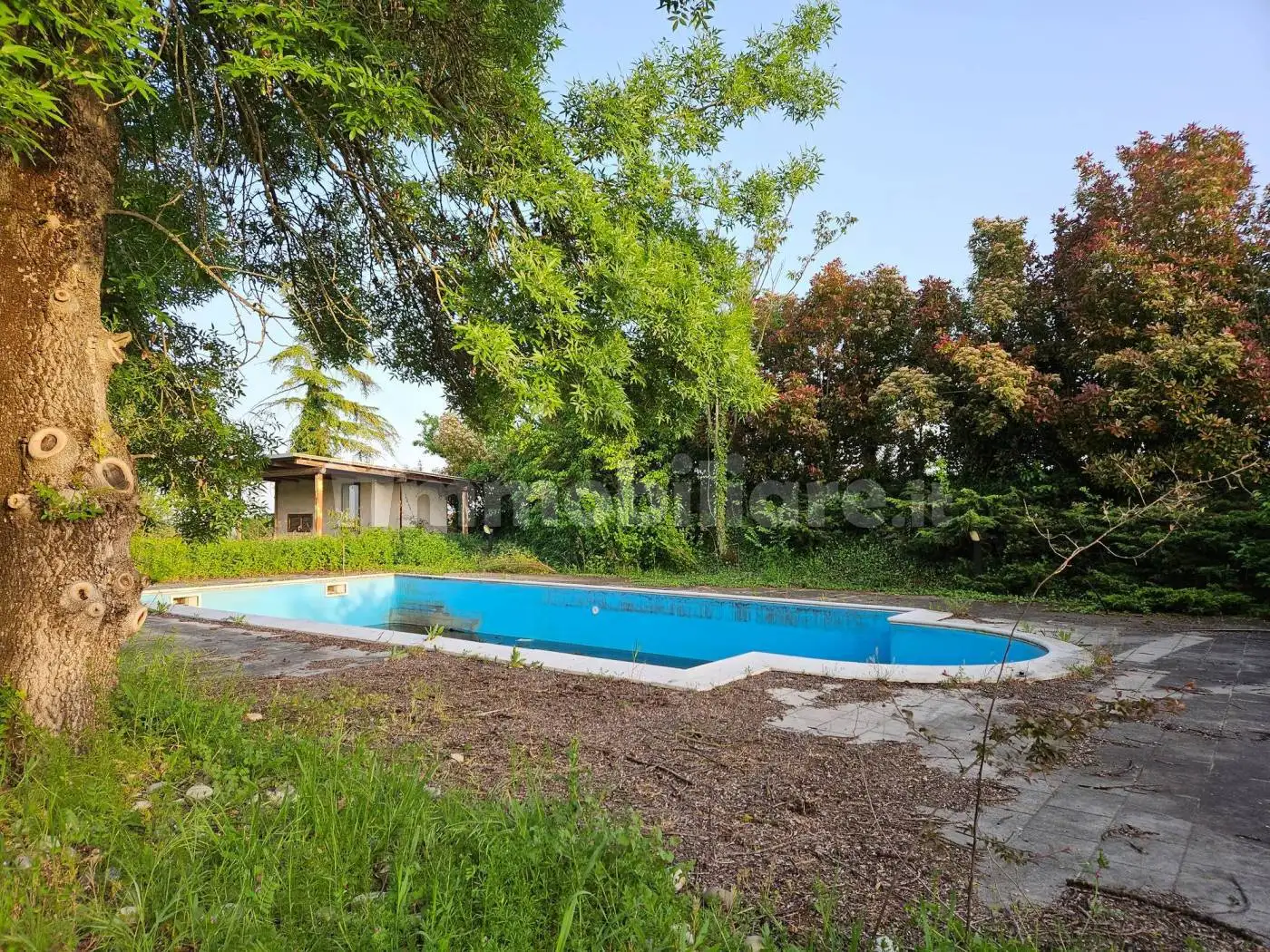 Villa in vendita a Casale Monferrato