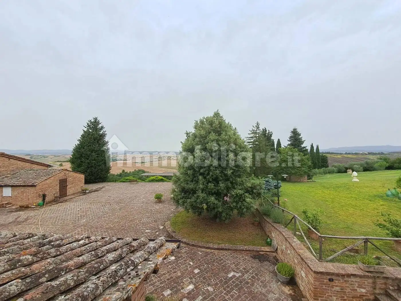 Appartamento in affitto a Asciano