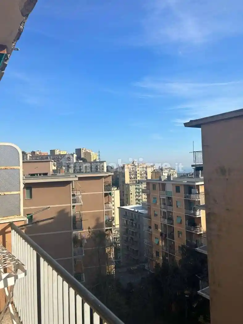 Appartamento in vendita a Genova