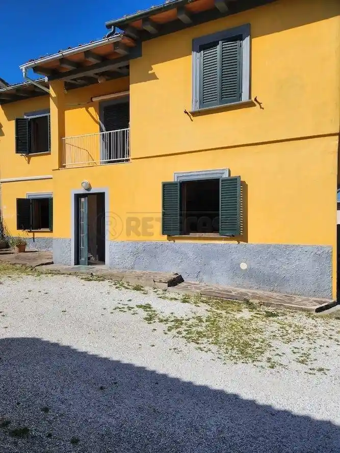 Casa indipendente in vendita a Santa Maria a Monte
