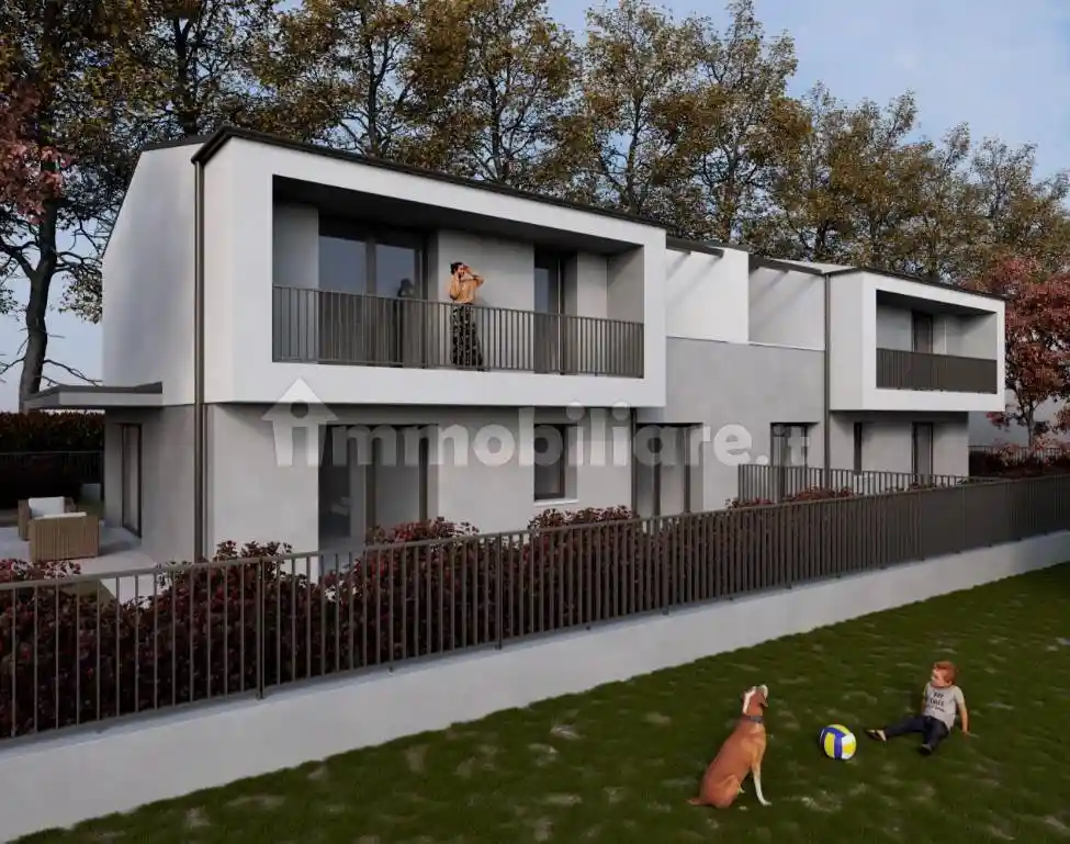 Casa indipendente in vendita a Verona