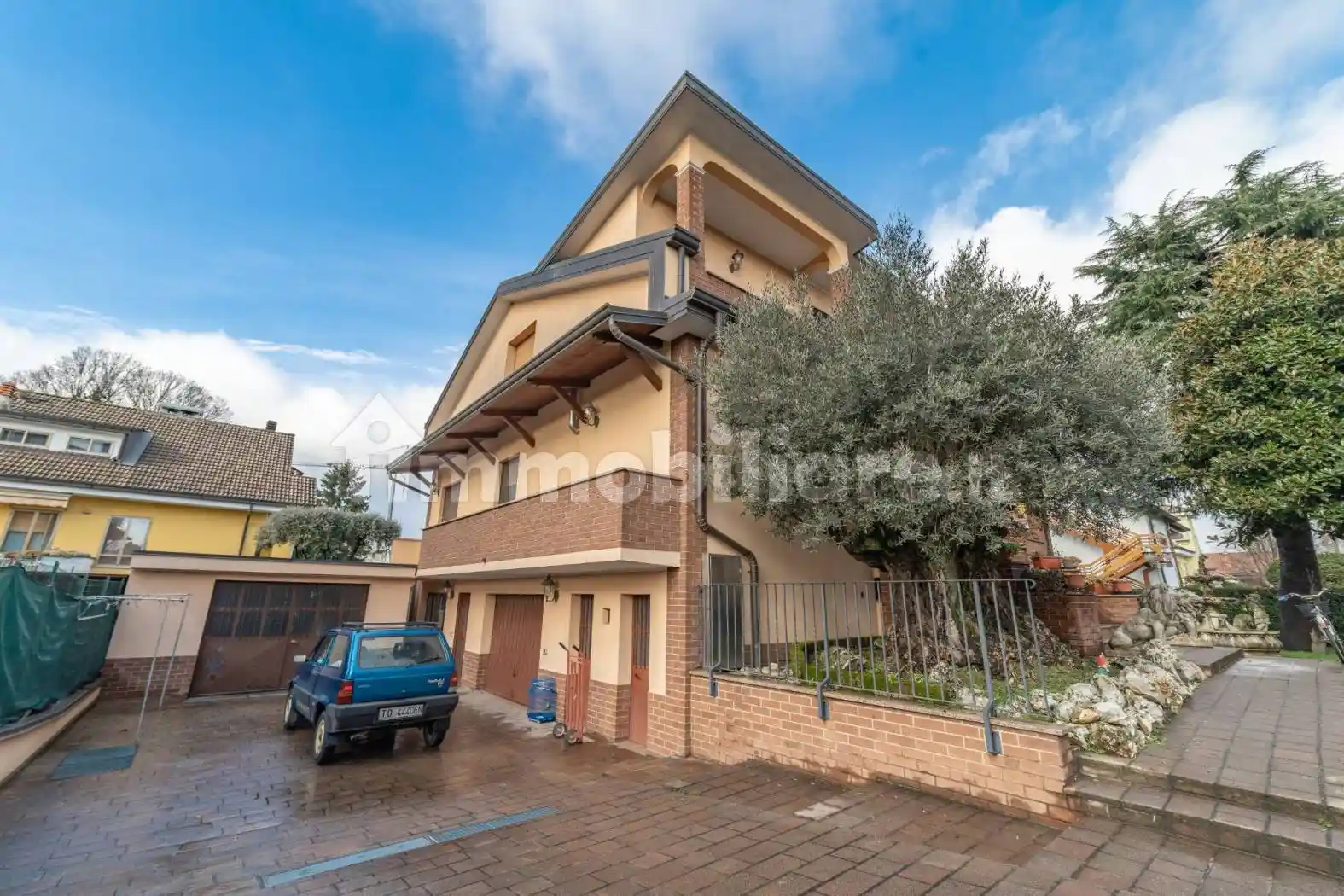 Villa in vendita a Assago