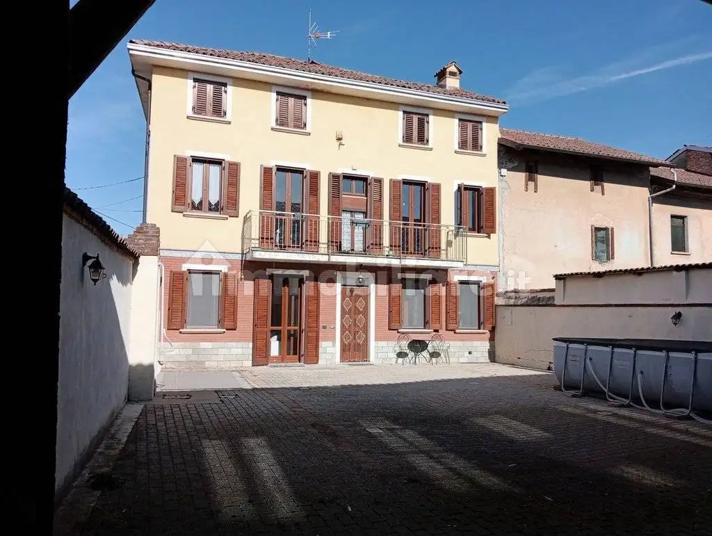 Casa indipendente in vendita a Solero