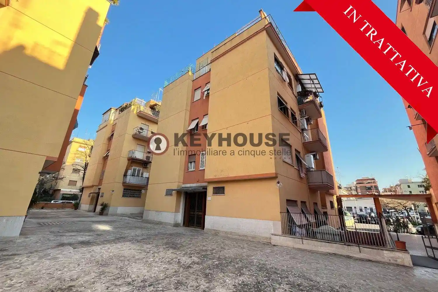 Appartamento in vendita a Roma