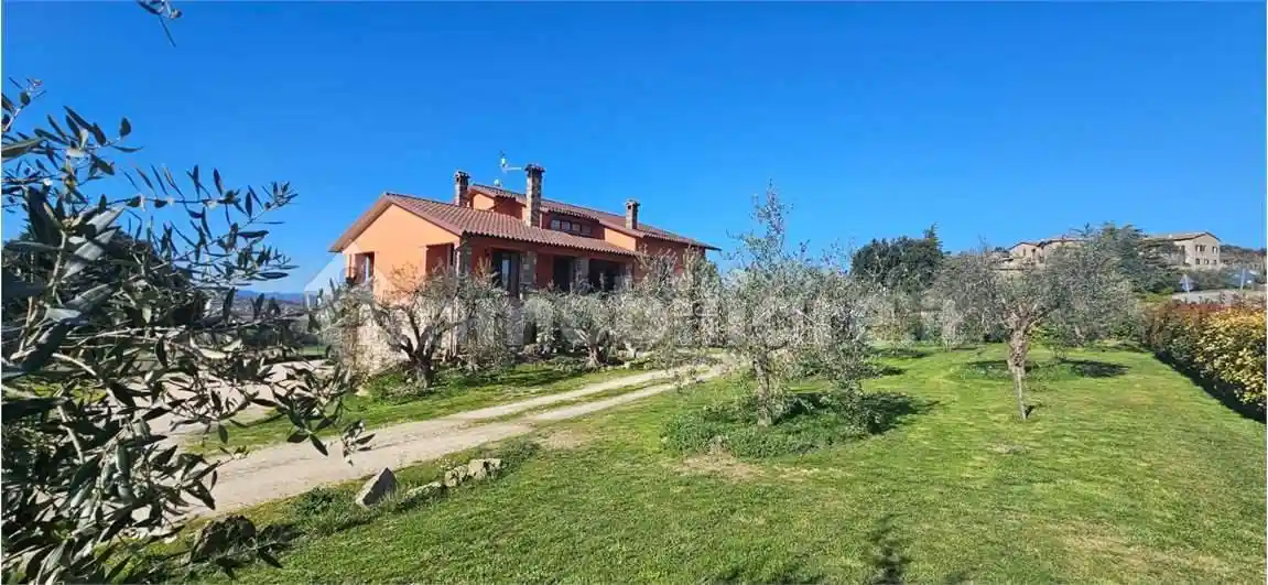 Villa in vendita a Todi