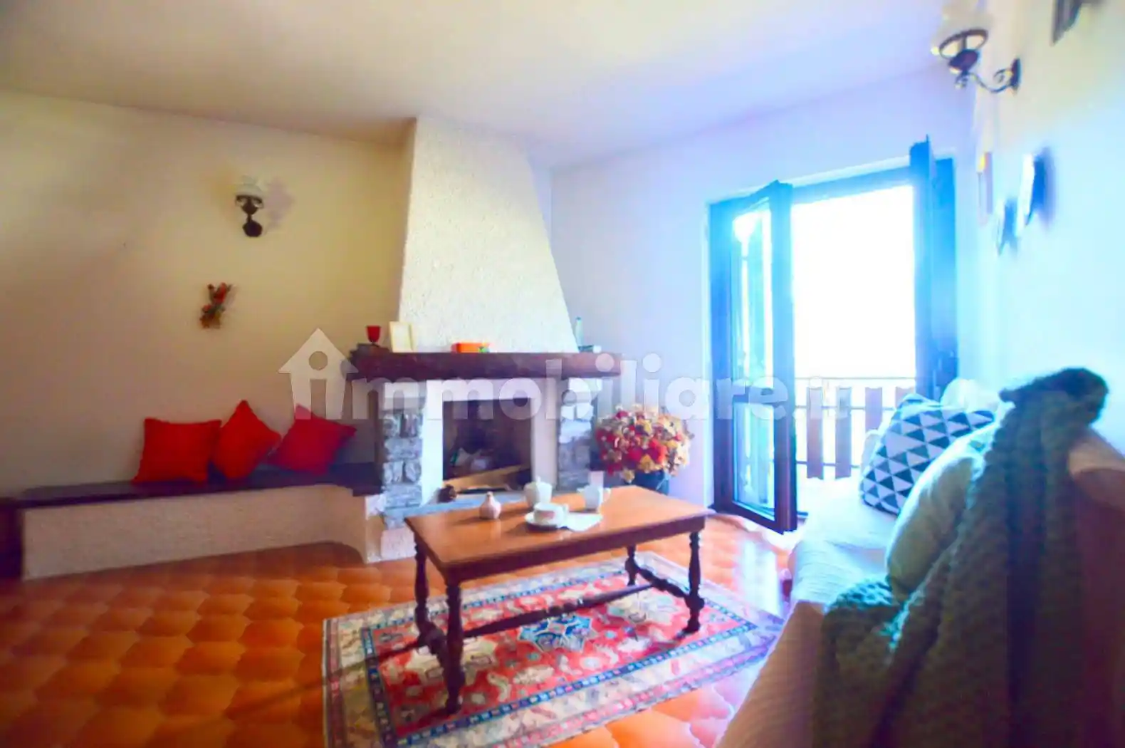 Appartamento in vendita a Craveggia