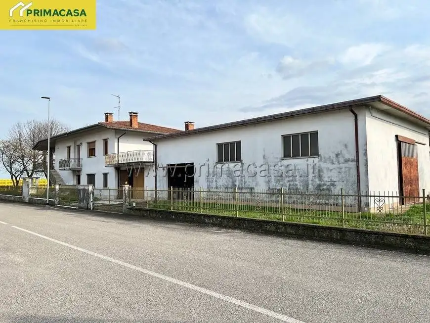 Villa unifamiliare via Roma, Centro, Bonavigo - foto 3