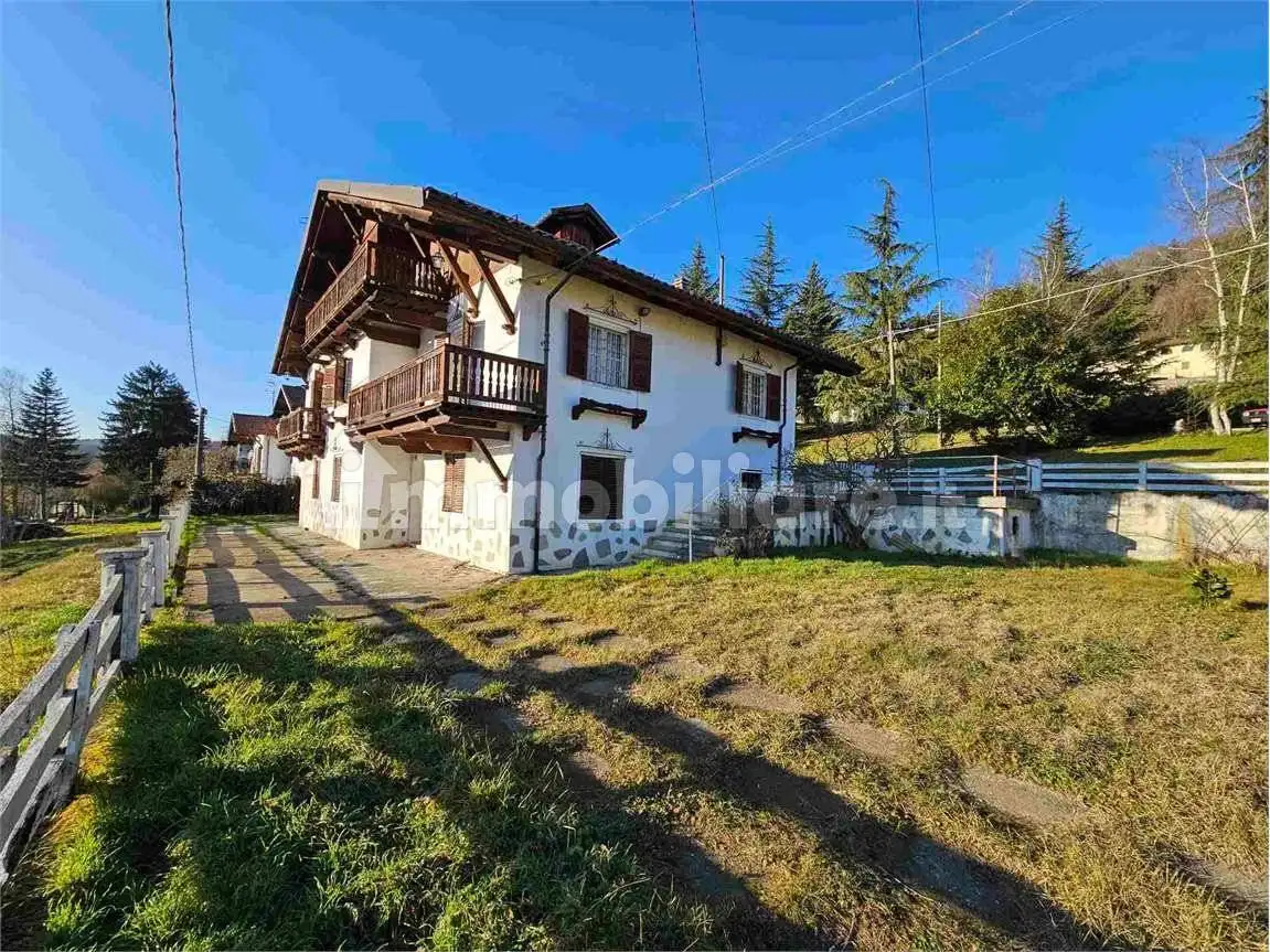 Villa in vendita a Priero