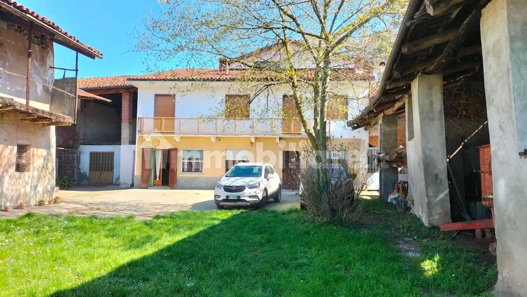 Rustico - Casale in vendita a Moncrivello