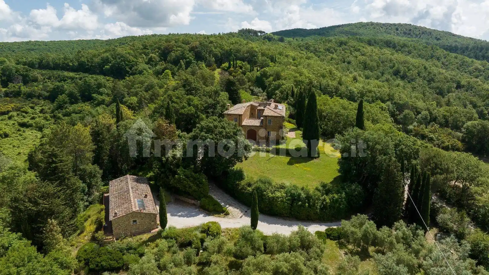 Villa in vendita a Montalcino