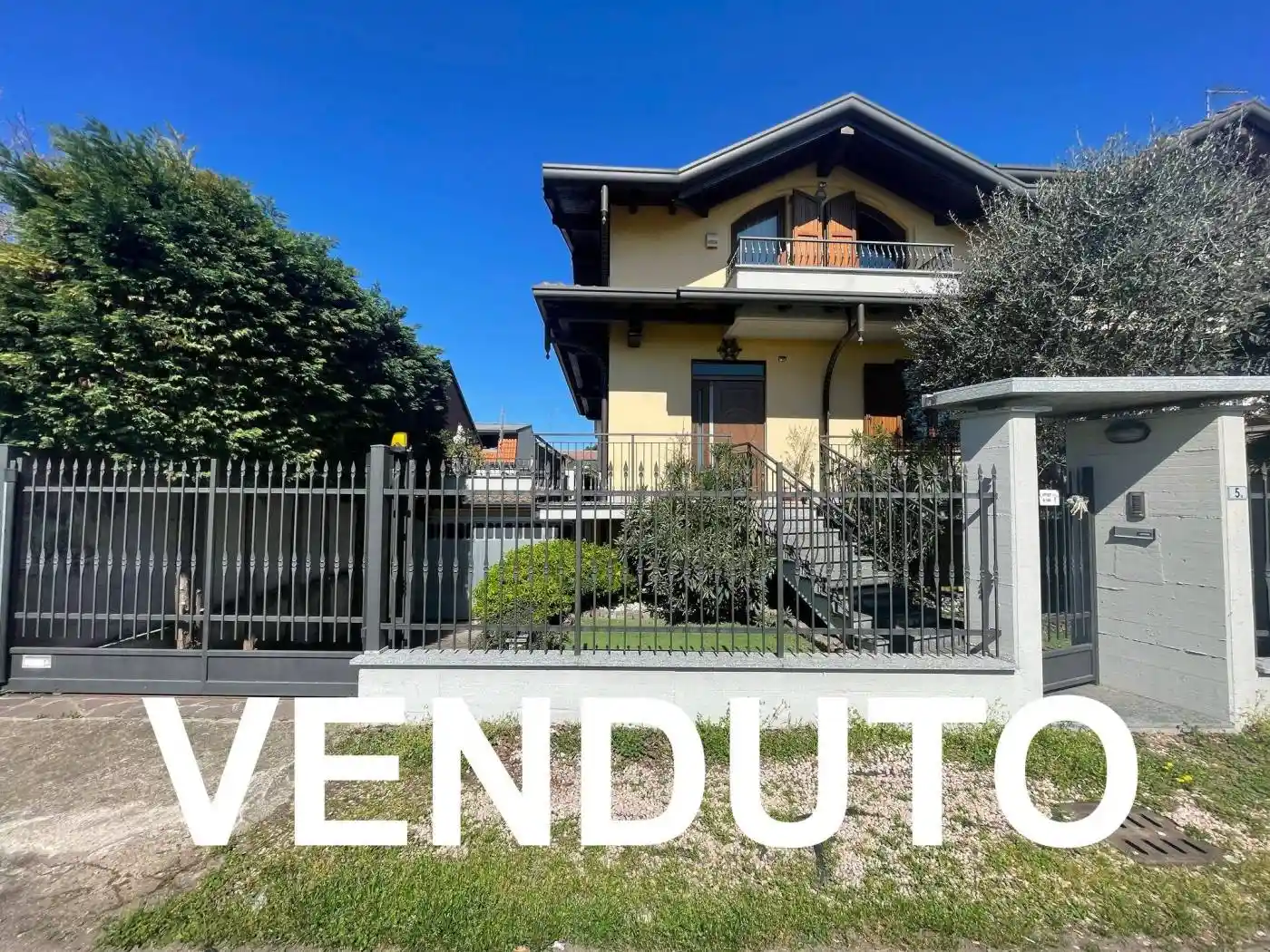 Villa in vendita a Villa Cortese