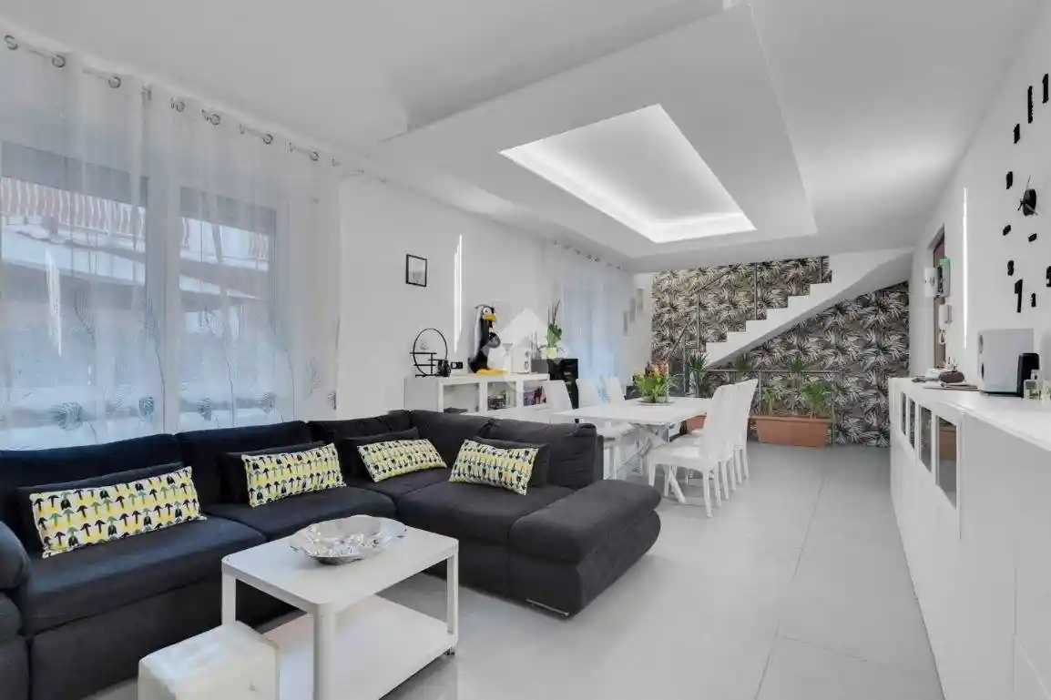 Villetta a schiera in vendita a Trezzano sul Naviglio