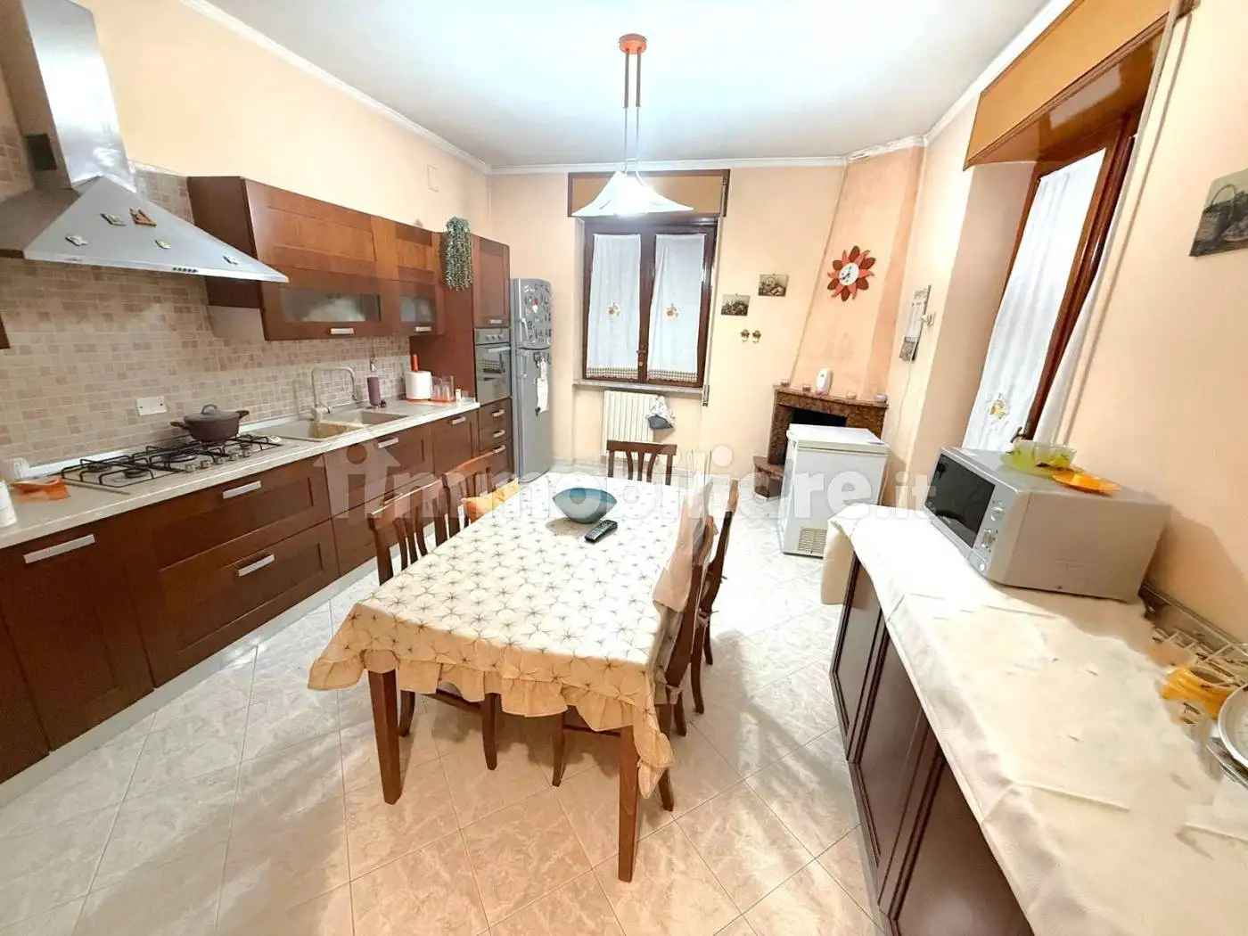 Appartamento in vendita a Napoli