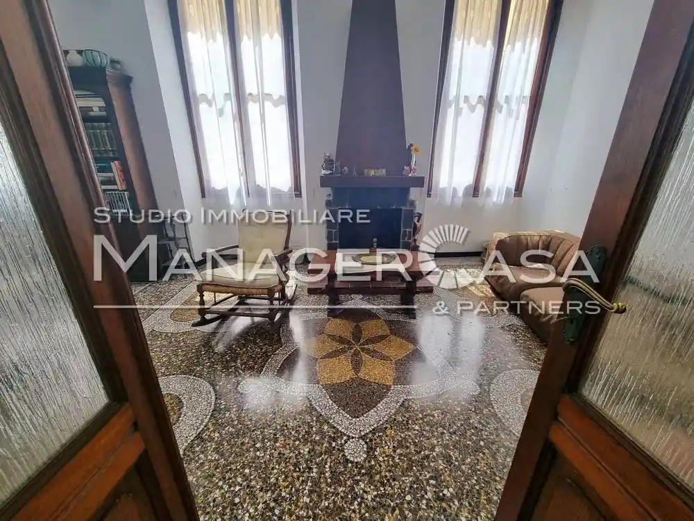 Appartamento in vendita a Rapallo