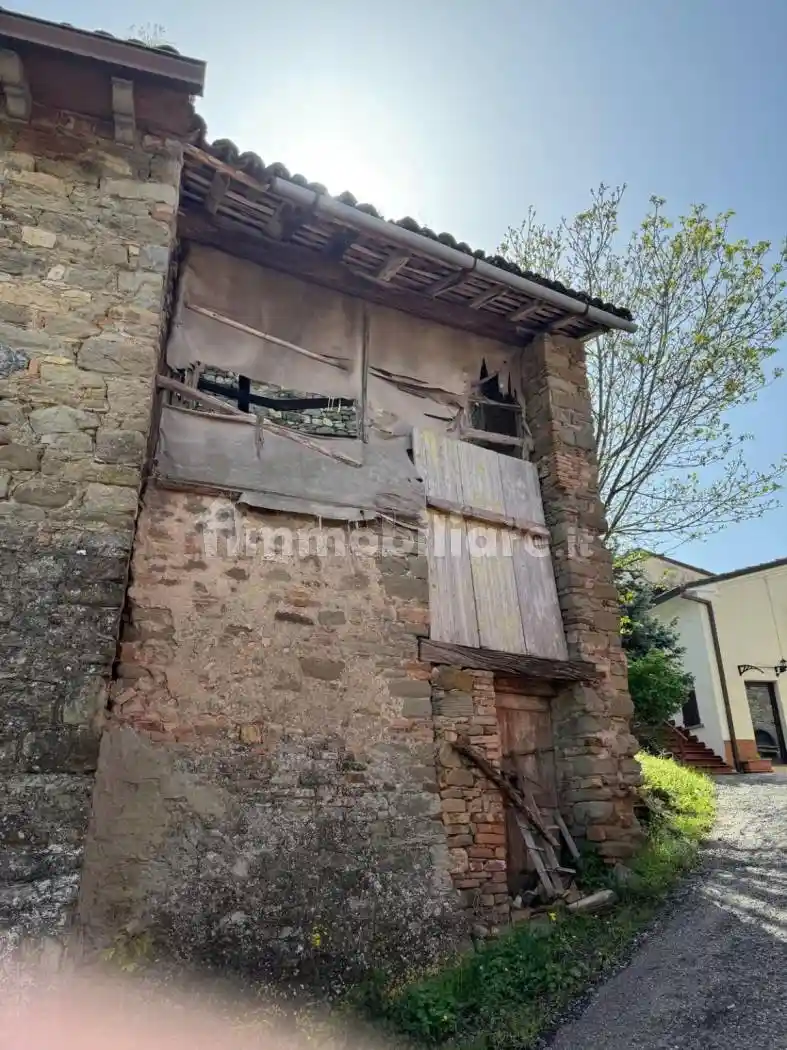 Terratetto unifamiliare Località Monte, Varano de' Melegari - foto 4