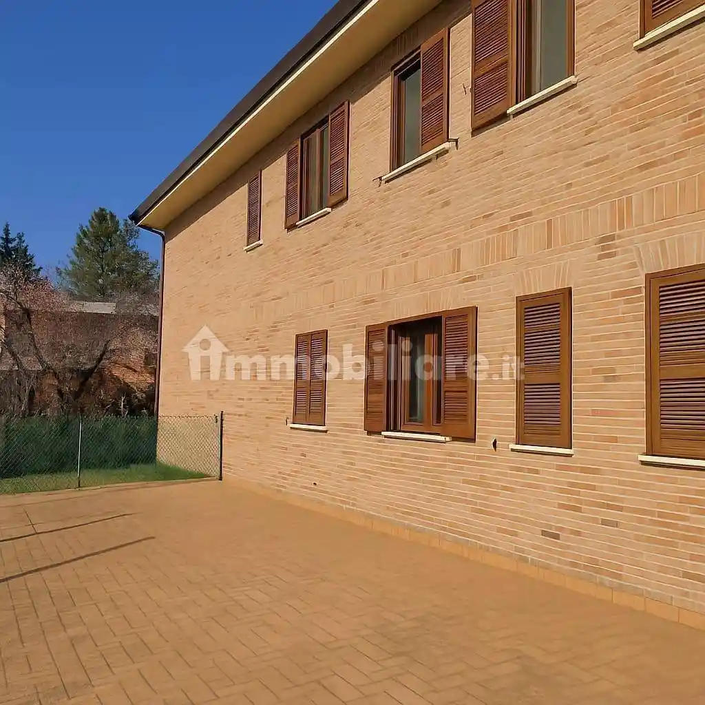 Trilocale via canonichetti 40, Zona Nuova, Assisi - foto 2