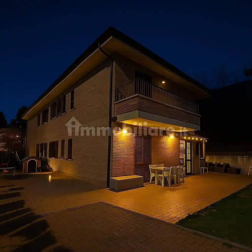 Trilocale via canonichetti 40, Zona Nuova, Assisi - foto 3