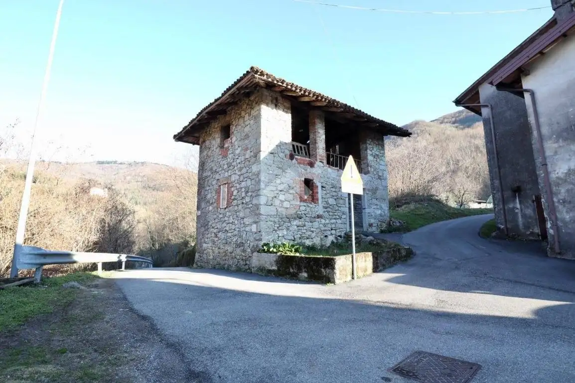 Rustico Borgo Pradaroncs 10, Centro, Attimis - foto 2