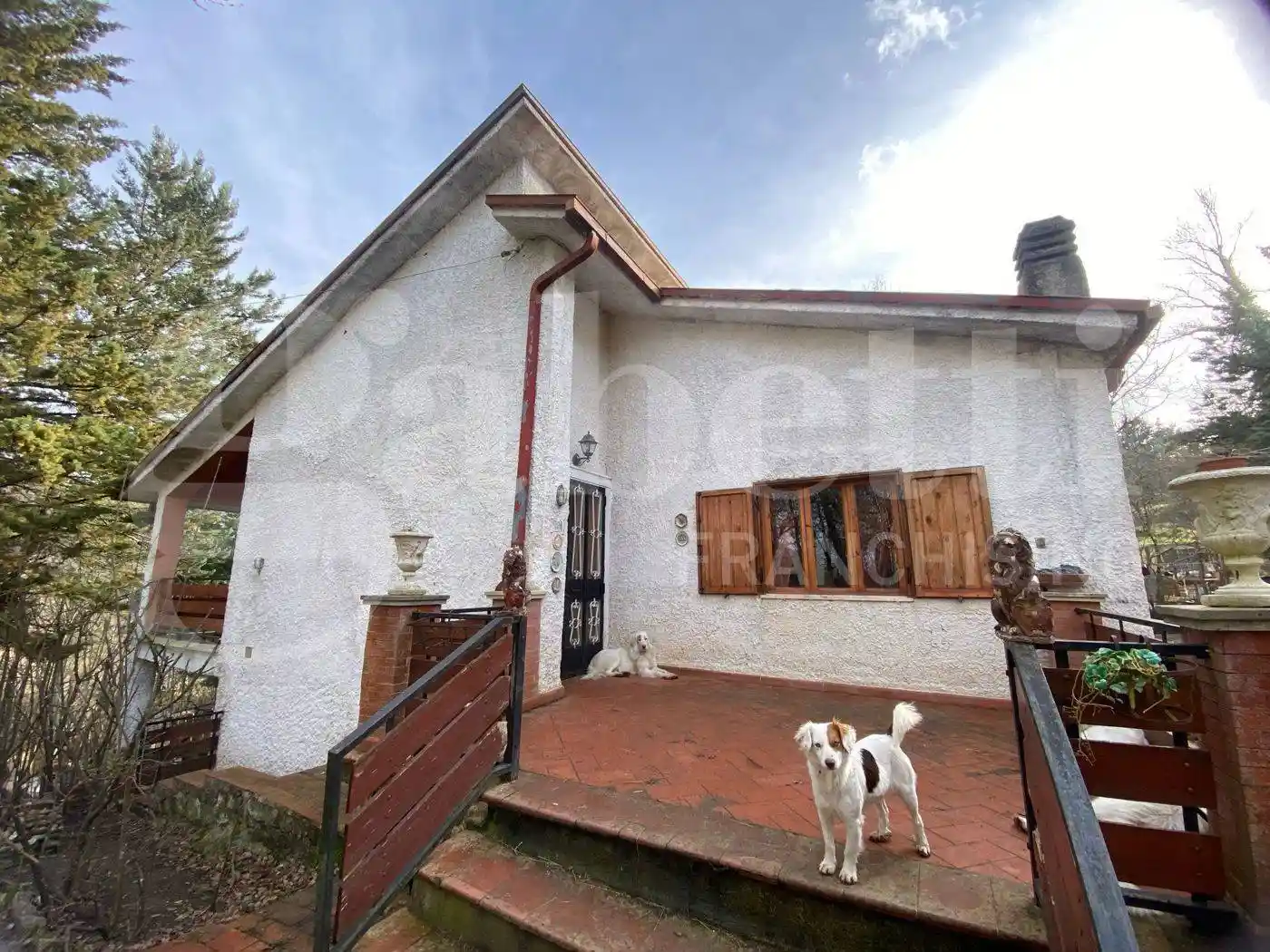 Casa indipendente in vendita a Rieti