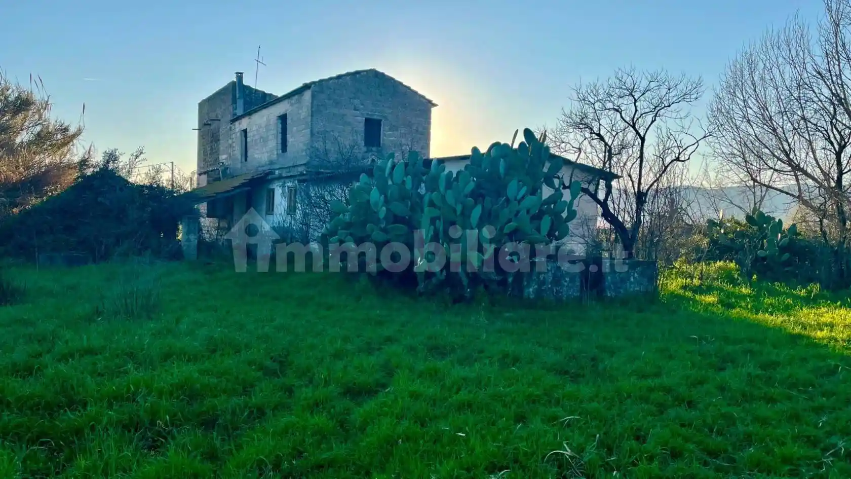 Rustico - Casale in vendita a Fondi