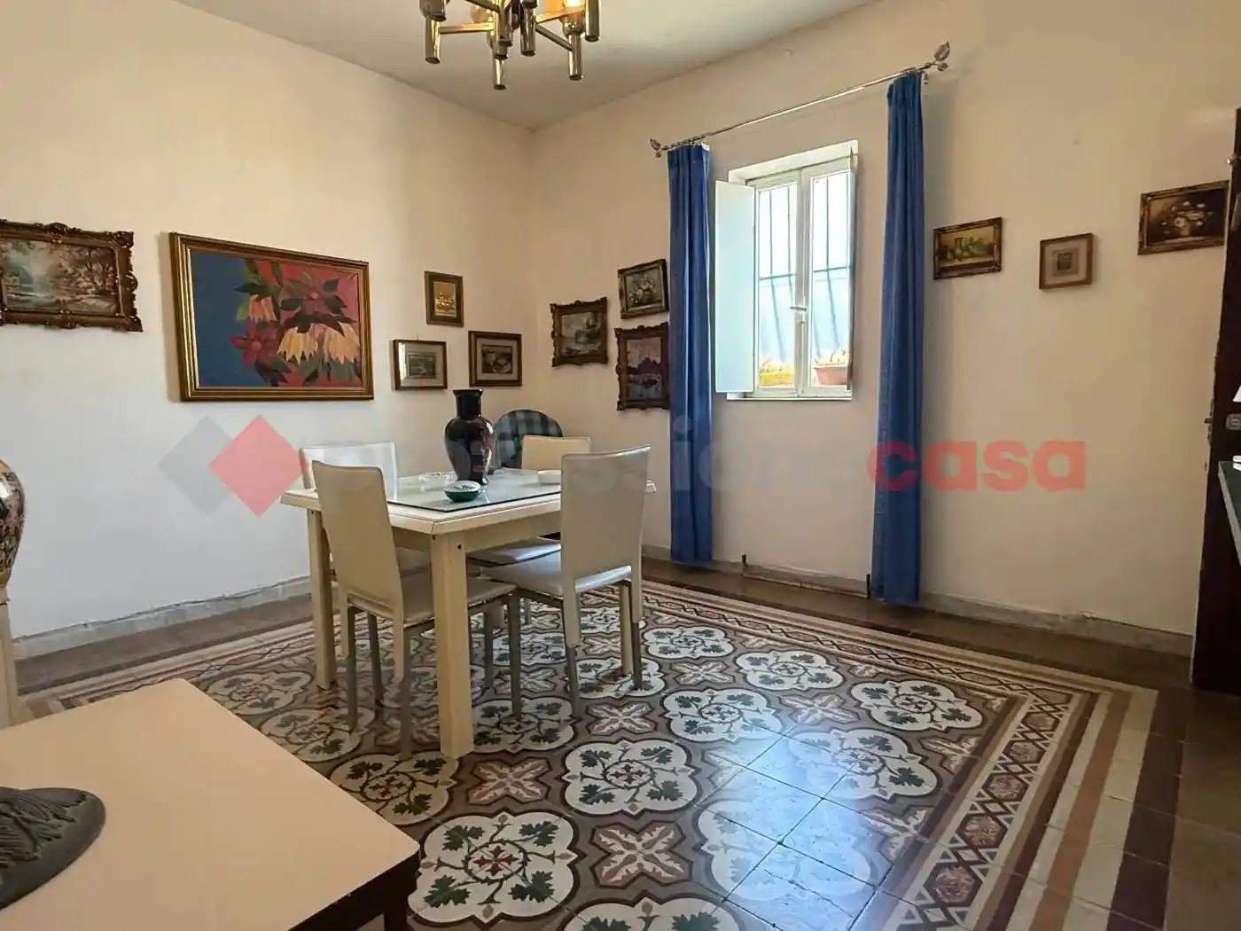 Appartamento in vendita a Taranto