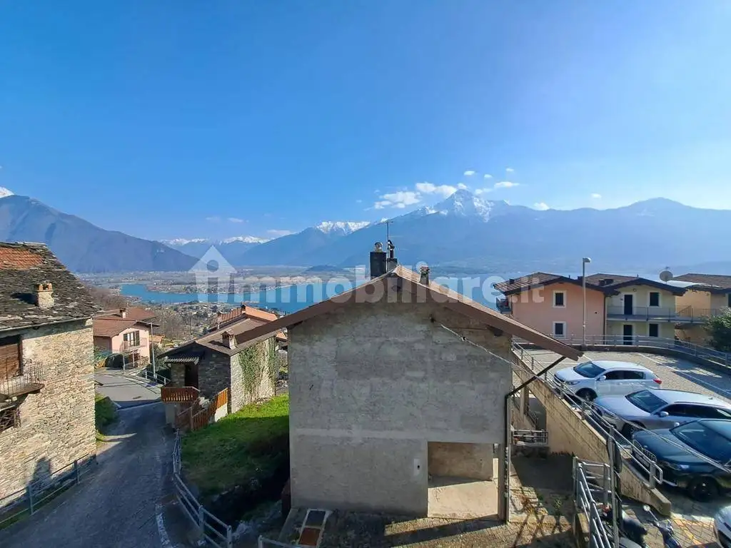 Rustico - Casale in vendita a Gera Lario