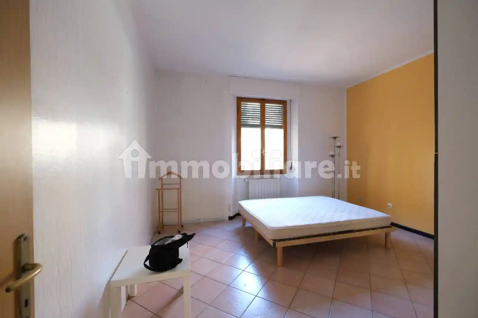 Palazzo - Edificio in Affitto - foto 5