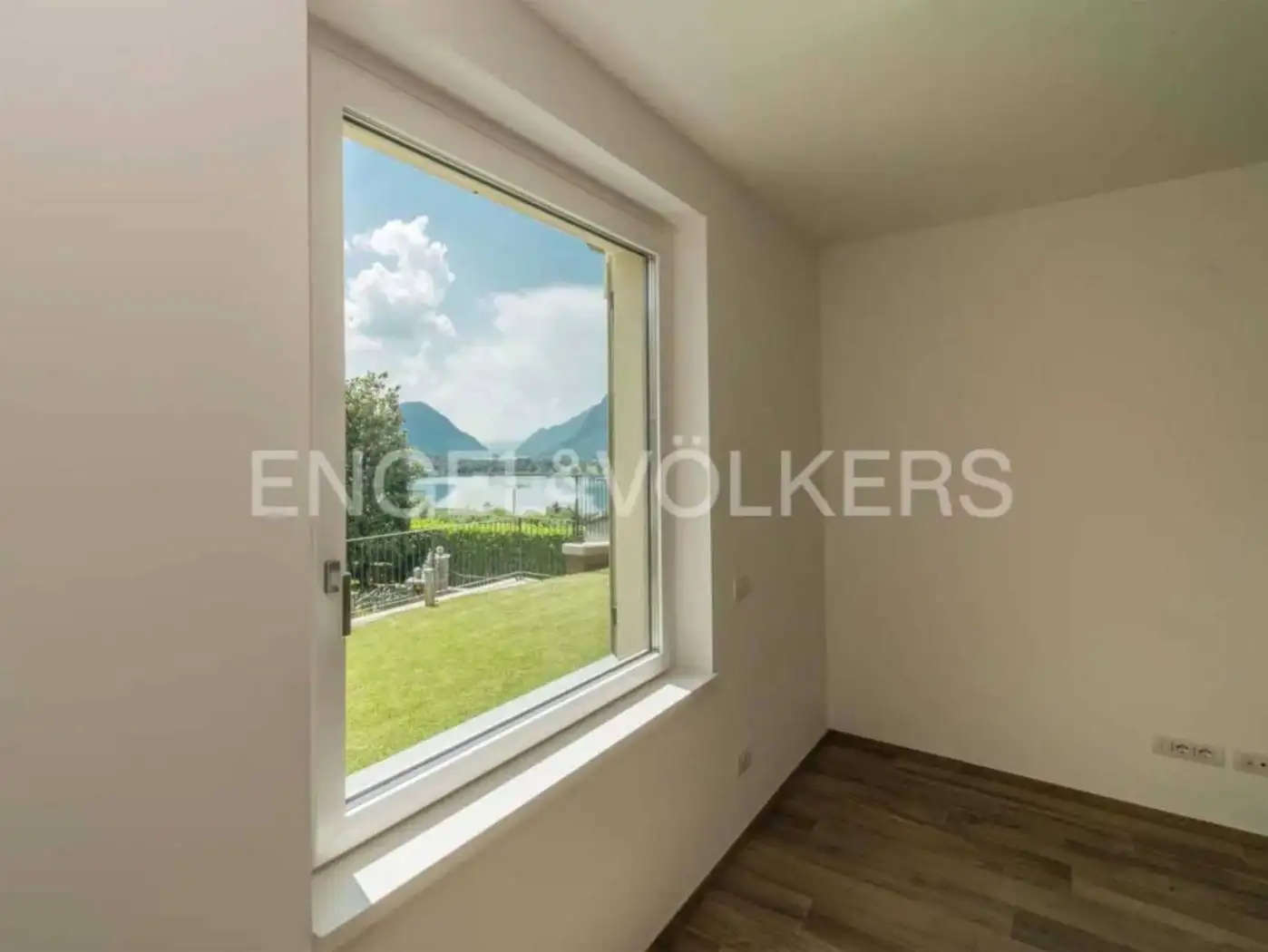 Villa unifamiliare, ottimo stato, 262 m², Centro, Carlazzo - foto 4