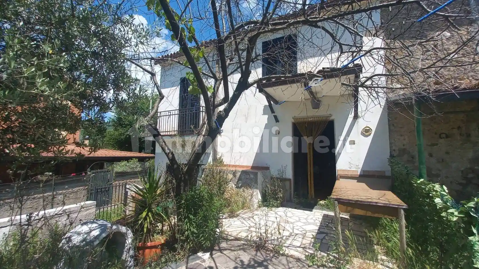 Casa indipendente in vendita a Giuliano di Roma